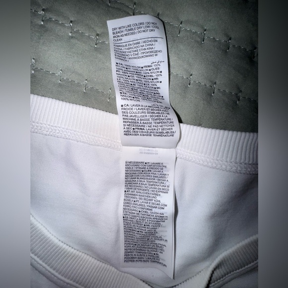 Athleta With Ease Crop Tee. Size Medium EUC - Picture 5 of 9